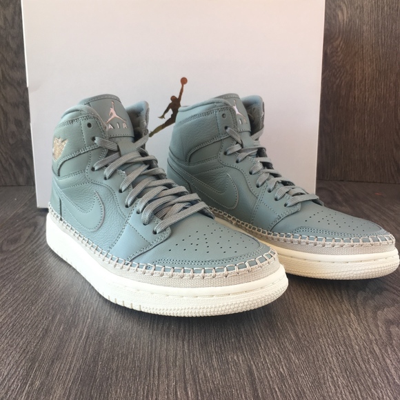 Nike Air Jordan Women's 1 Retro High Premium - Picture 3 of 8